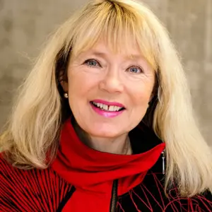 Eva Bratholm